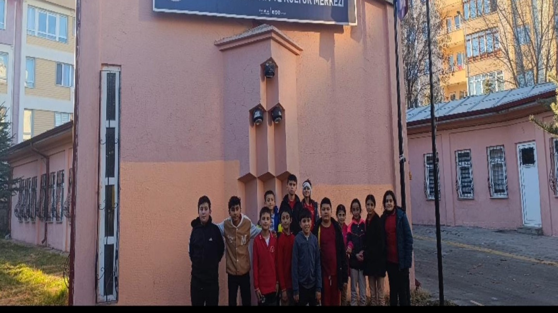 Çedes projesi kapsamında Sivas  İhramcızade İsmail Hakkı Toprak Huzur Evi ve Sivas Engelliler Eğitim ve Kültür Merkezini ziyaret ettik 