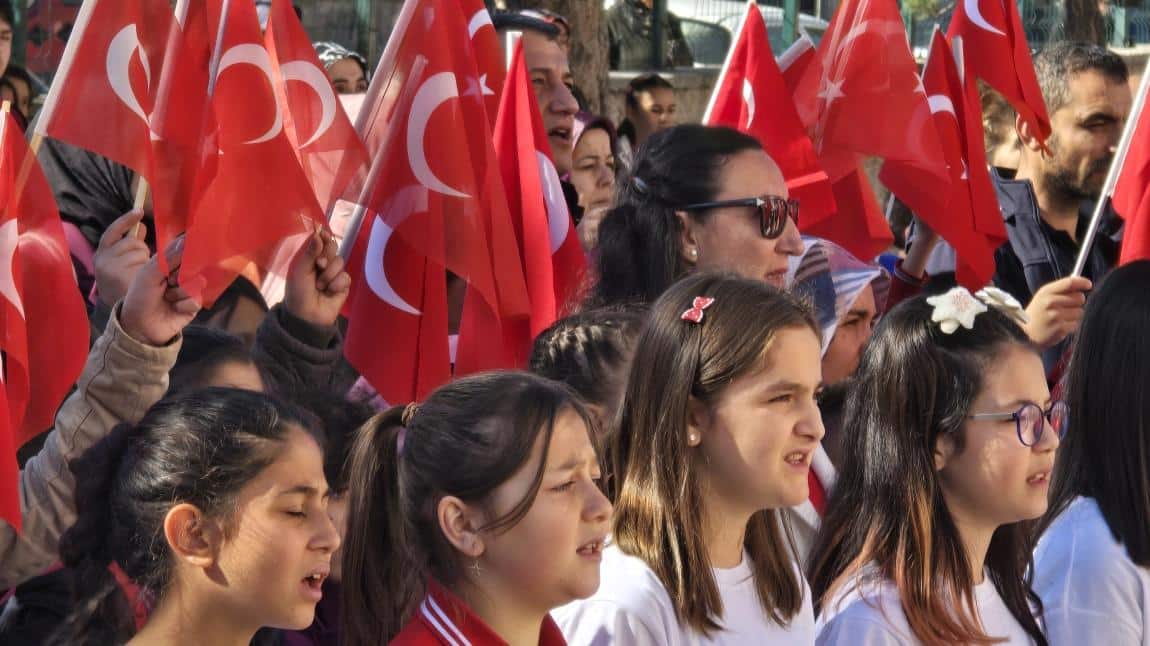 29 Ekim Cumhuriyet bayramını çoşkuyla kutladık.